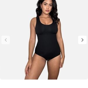Luxmery New Never Worn black round neck sculpting bodysuit. Size M/L